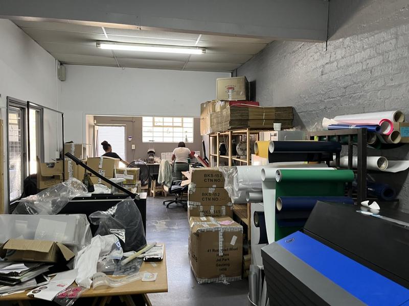 To Let commercial Property for Rent in Montague Gardens Western Cape